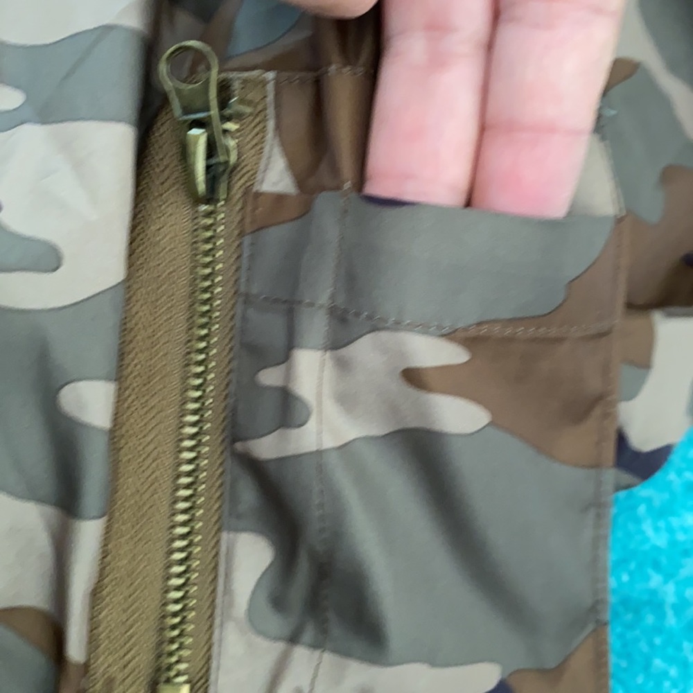 COPY - Windbreaker Camouflage Print Jacket - Picture 10 of 10